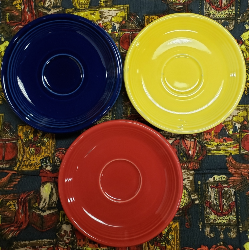 3 fiestaware saucers/dessert plates!
